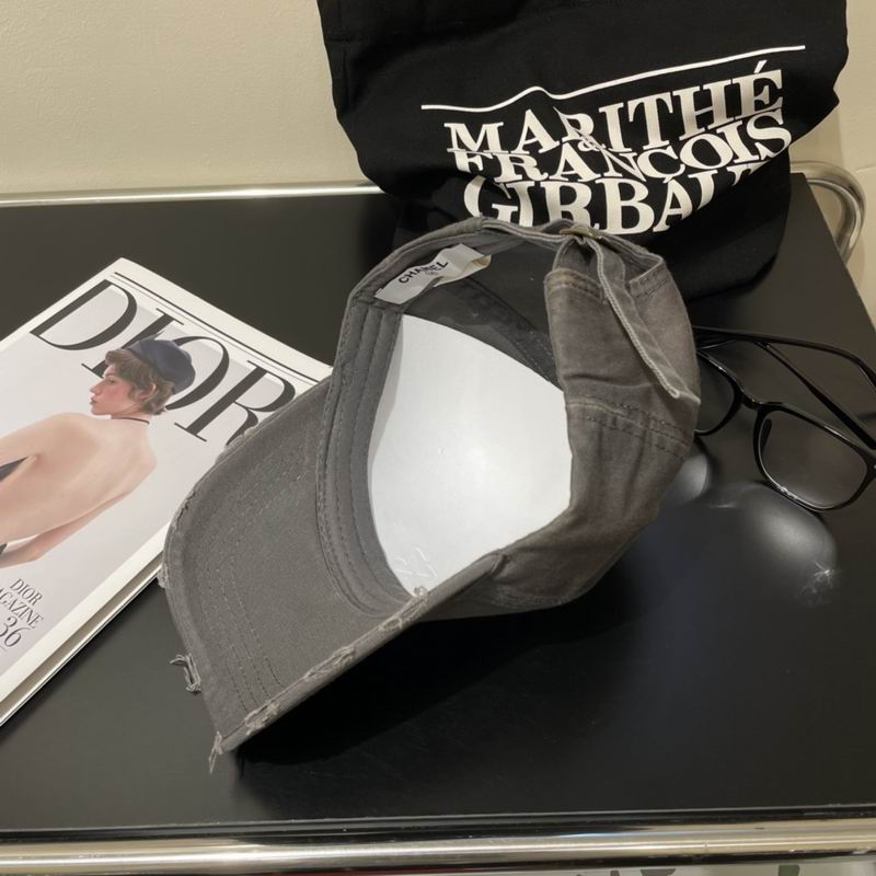 Chanel cap (24)
